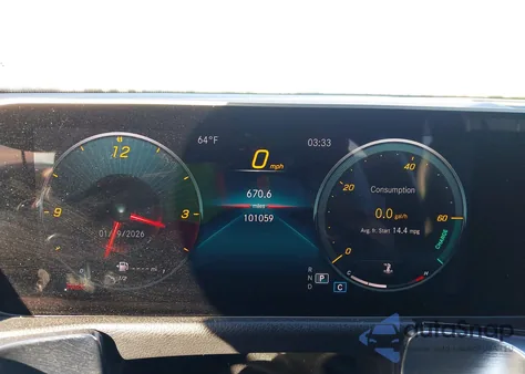 2020 Mercedes-Benz Glb 250 z USA, uszkodzony, nr VIN W1N4M4GB2LW013220